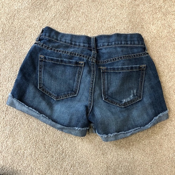 Old Navy Y2K Low Rise Cuffed Denim Shorts Size 0 - Picture 2 of 3